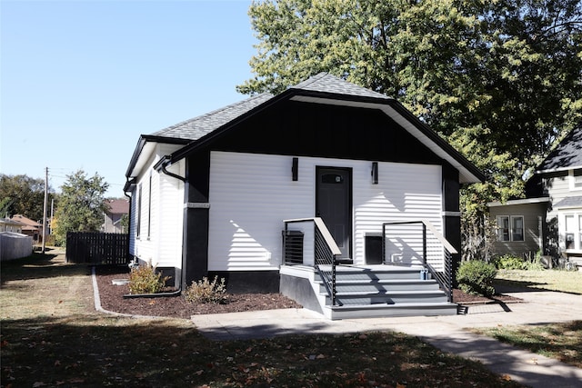 view of front of property