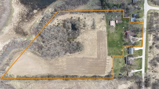 999 Mcgregor Dr, Knoxville, IA 50138 - photo 1