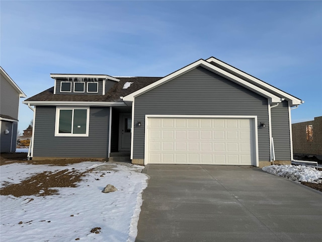 view of front of house featuring a garage