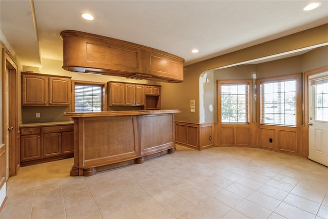 kitchen featuring light tile patterned floors