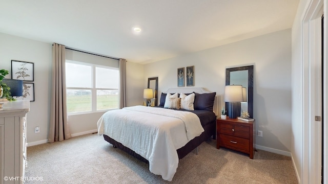 view of carpeted bedroom