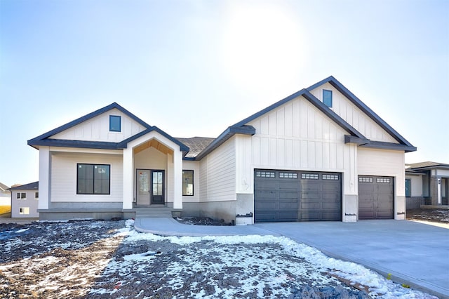 view of modern inspired farmhouse