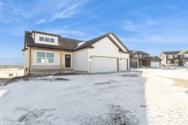 view of front of house featuring a garage