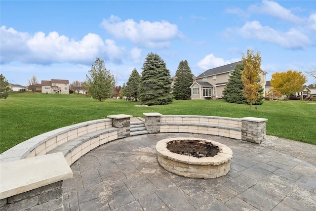 view of patio featuring a fire pit