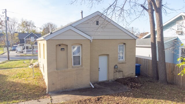 exterior space featuring fence