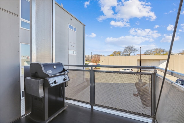 balcony featuring grilling area