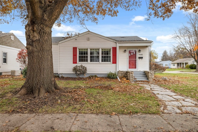 view of front of house