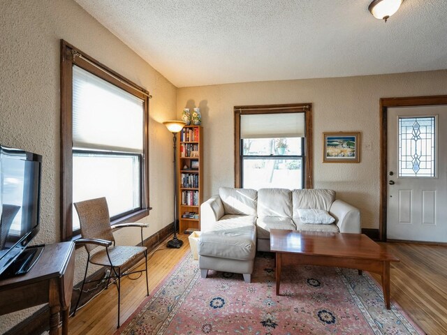 901 40th St, Des Moines, IA 50312 - photo 5