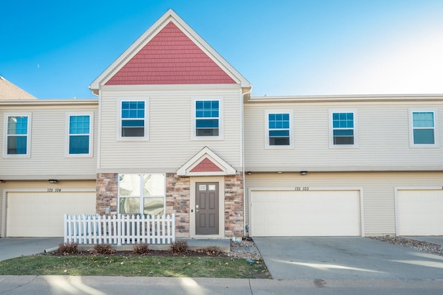 view of front facade with a garage