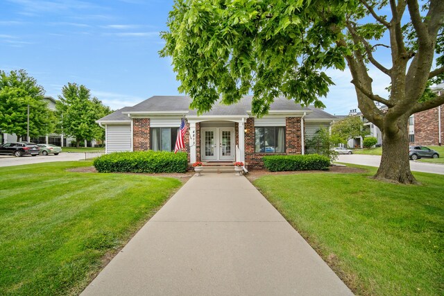 view of front of house with a front yard