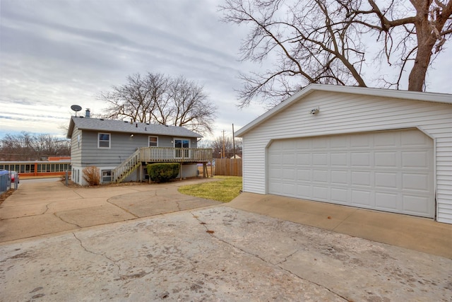 garage with fence