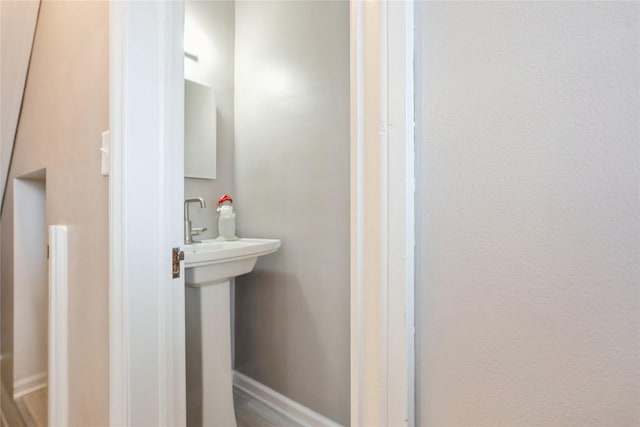 bathroom with sink