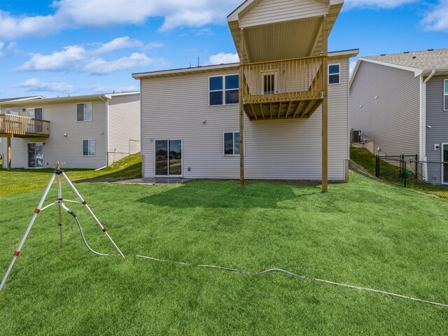 201 S Valley View Dr, Norwalk, IA 50211 - view of rear view of property