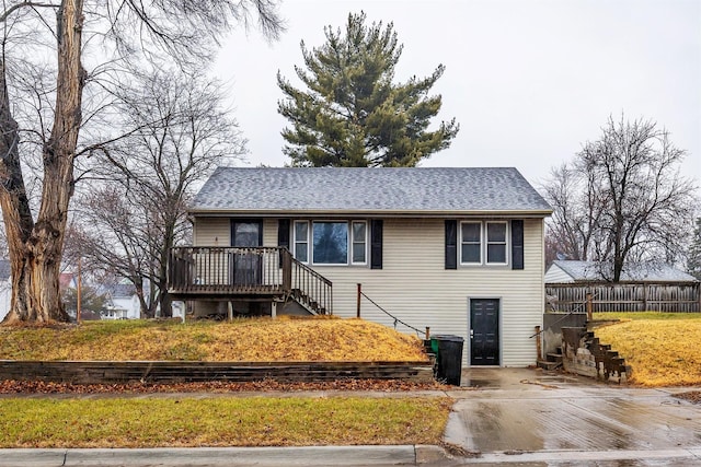 view of front of home