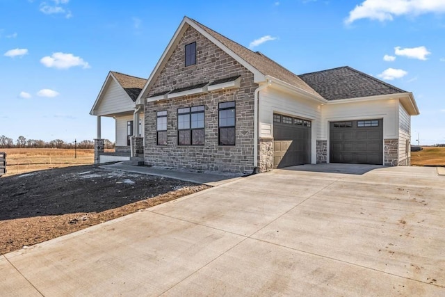 view of front facade featuring a garage