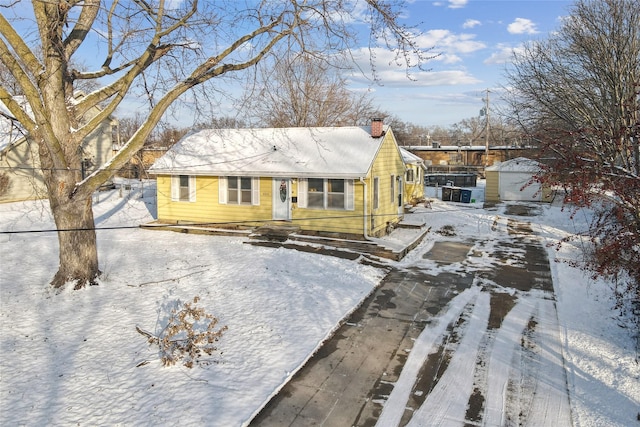 view of front of house