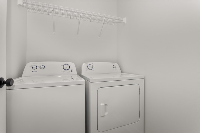 234 NW Waverly Dr, Waukee, IA 50263 - laundry area featuring washer and dryer