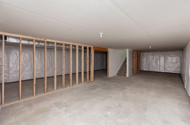 2503 Shaw St, Des Moines, IA 50317 - finished below grade area featuring stairs