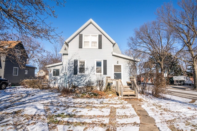 view of front of property featuring a wooden deck