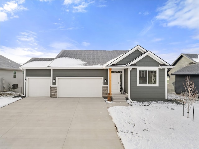 view of front of house featuring a garage