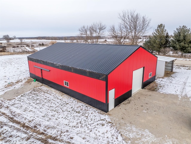 Listing photo 3 for 2633 Carver Rd, Winterset IA 50273