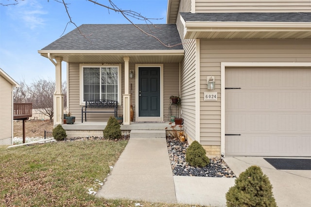 entrance to property with a yard