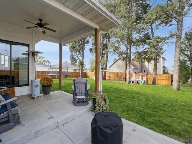 view of patio / terrace with a grill and ceiling fan