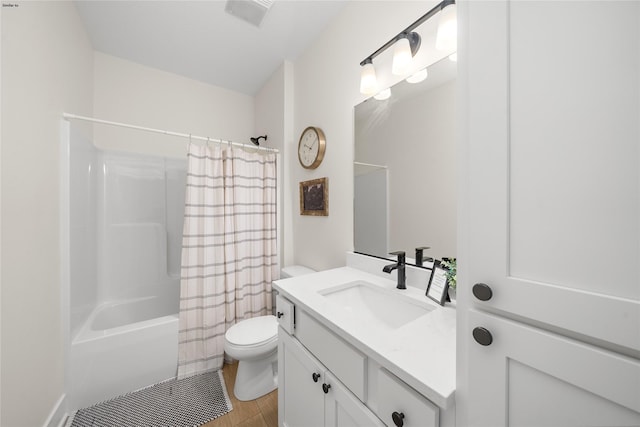 full bathroom with toilet, vanity, hardwood / wood-style flooring, and shower / tub combo with curtain