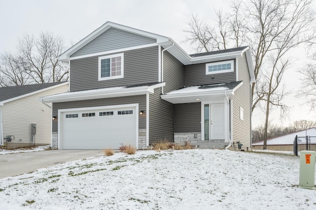 view of front facade featuring a garage