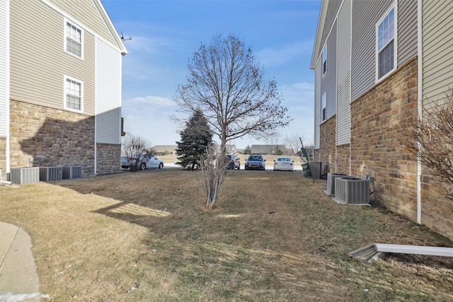 view of yard featuring cooling unit