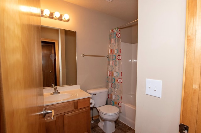 full bathroom featuring toilet, vanity, and shower / tub combo with curtain