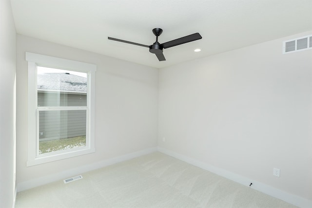 2390 Emma Ave, Des Moines, IA 50321 - carpeted empty room featuring ceiling fan and recessed lighting