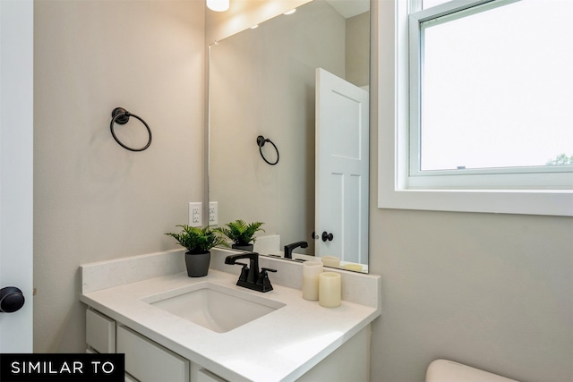 bathroom with vanity