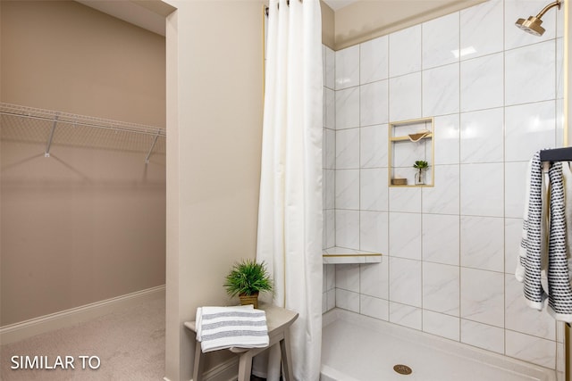 bathroom with curtained shower