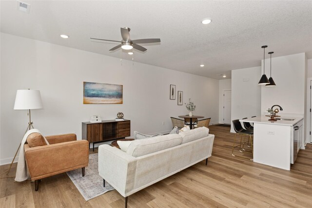 209 NW Waverly Dr, Waukee, IA 50263 - photo 3