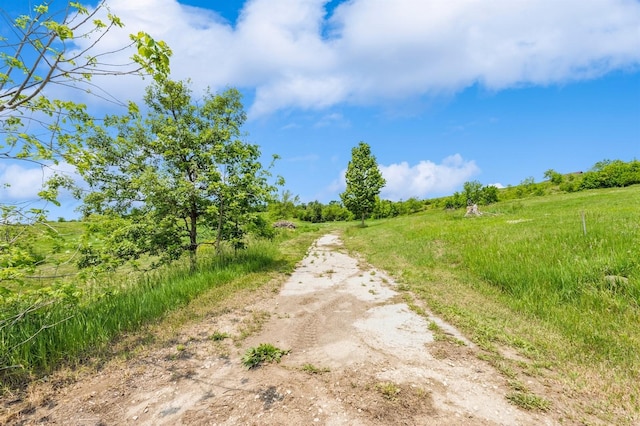 2391 Carver Rd, Winterset, IA 50273