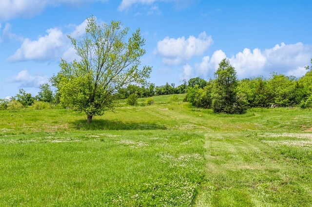 2391 Carver Rd, Winterset, IA 50273