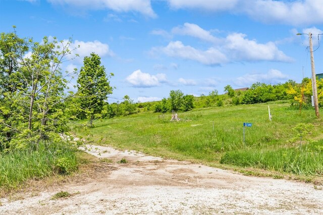 2391 Carver Rd, Winterset, IA 50273