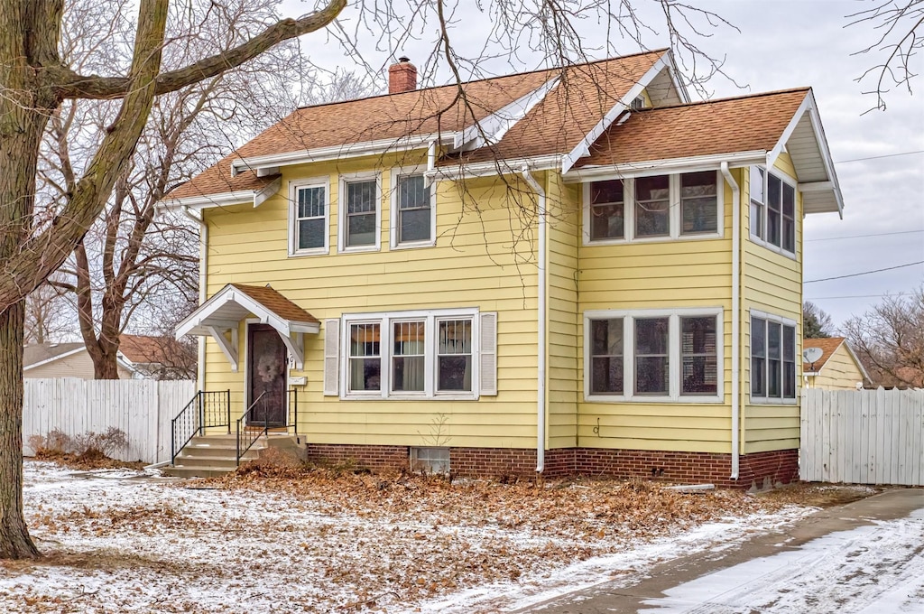 view of front of property