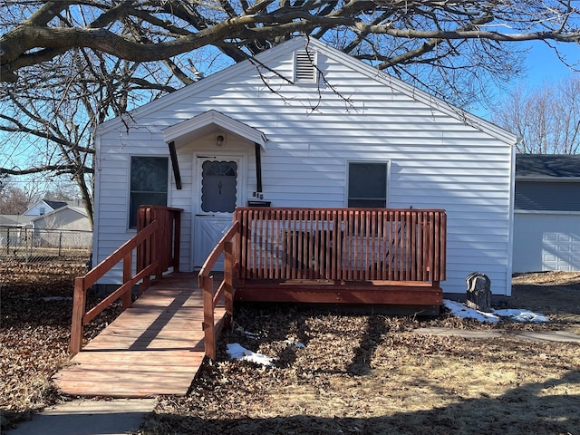 view of front of property