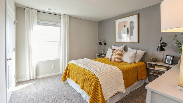 bedroom featuring carpet floors