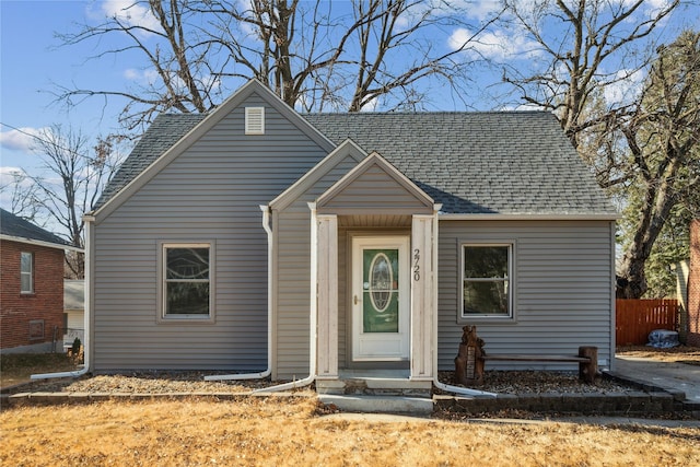 view of front of property