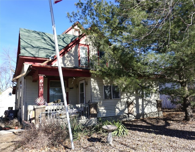 view of front of home with a porch