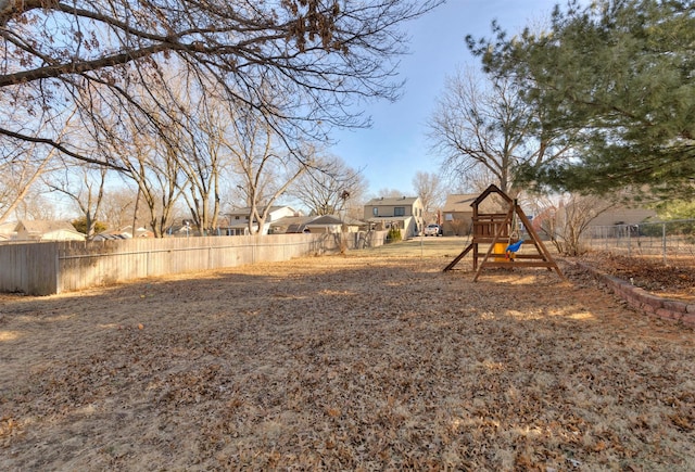 view of yard featuring a playground