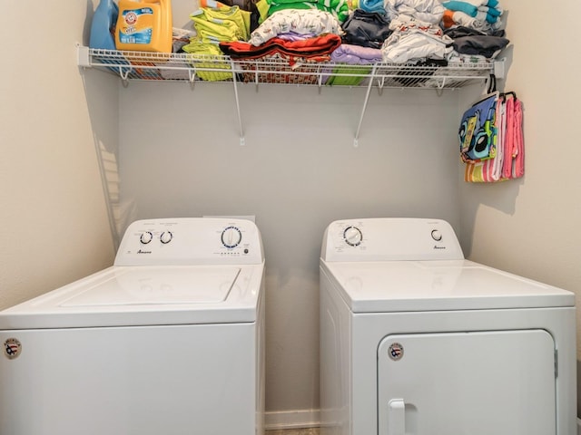 laundry room featuring independent washer and dryer