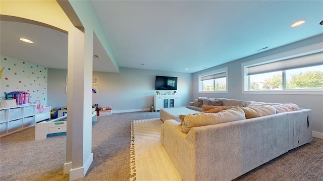 living room featuring carpet floors