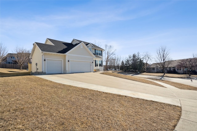 view of front of home with a front lawn