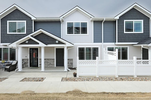 view of front of property with a patio