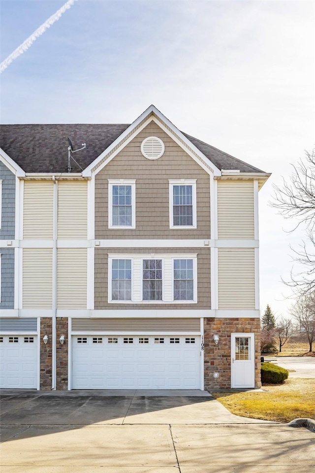 view of front of home with a garage