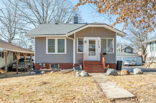 view of front facade featuring a carport